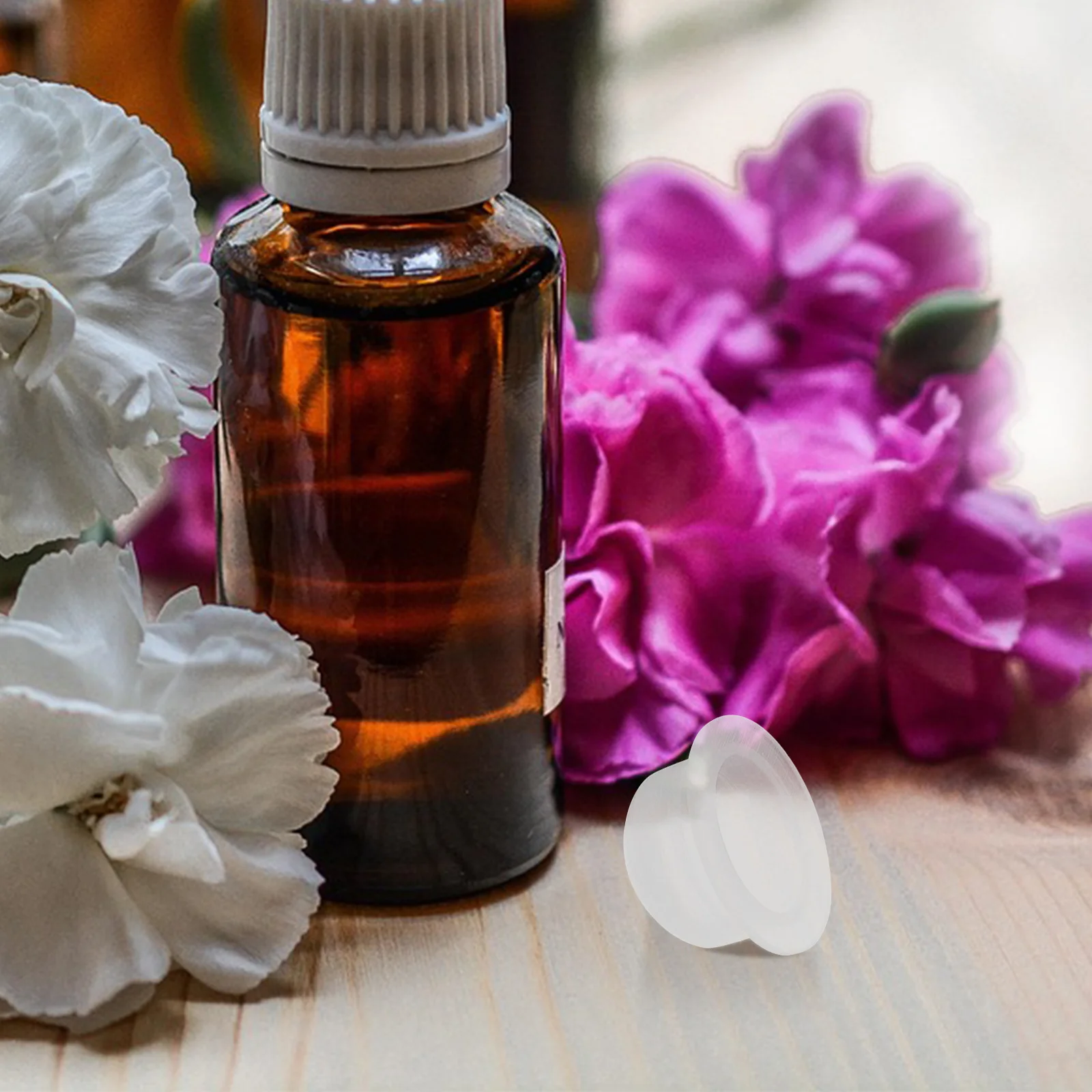 

100Pcs Essential Oil Bottle Stopper Transparent Reusable Leakproof Screw Cap for Aromatherapy Bottles Spa Office Use Sealing