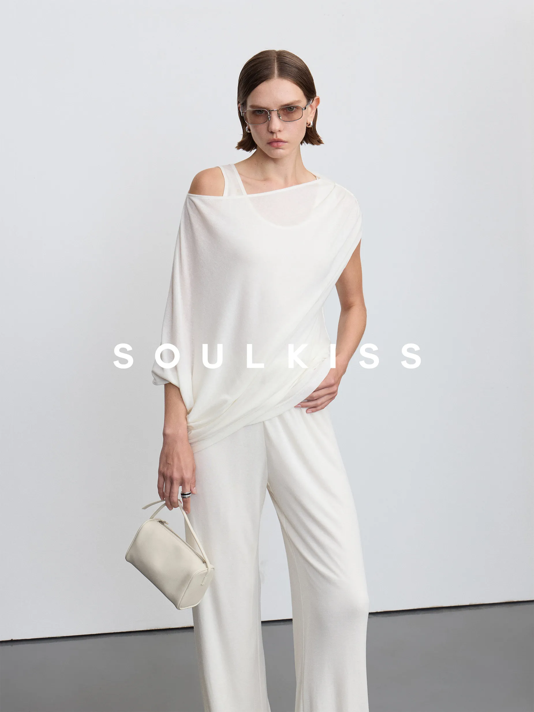 

Комплект из воздушных шерстяных брюк-палаццо Soulkiss: комфортные, дышащие, легкие, для повседневной носки, женские.