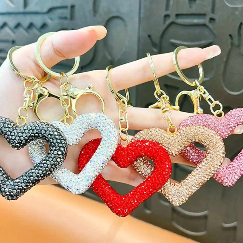 

Inlaid Heart Full Diamond Love Keychain Leather Rope Hollow Water Diamond Key Pendant Creative Full Diamond