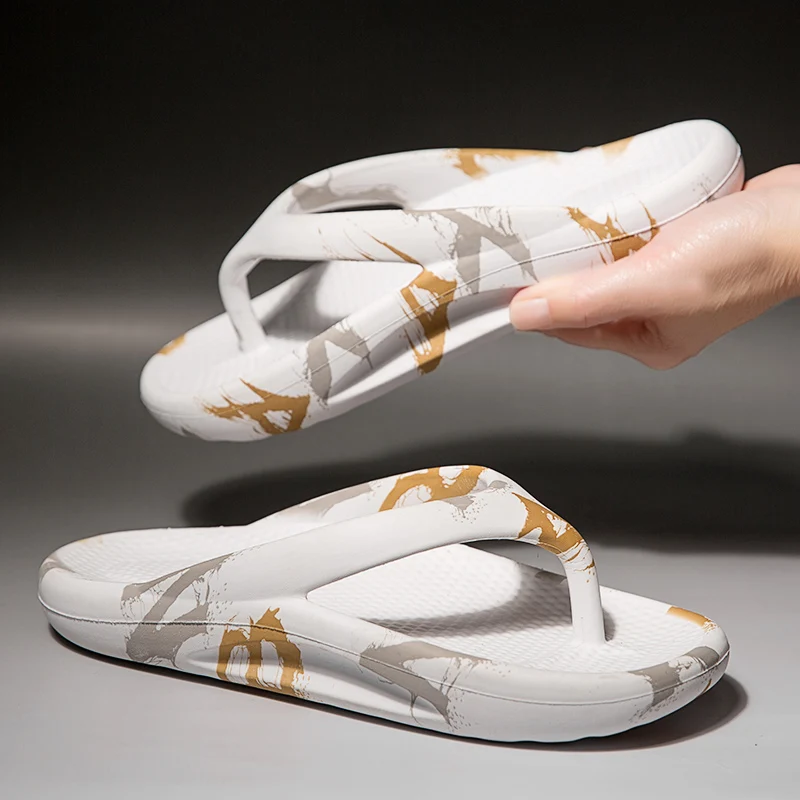 

Fashion Daily Slippers for Men Anti Slip Soft Sole Lightweight Home Beach Outdoor Leisure Walking Footwear