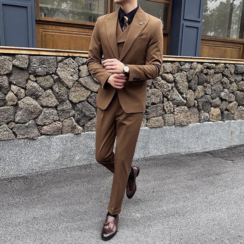 119 British retro dark green small suit men's fashion banquet dress slim Korean style handsome suit three-piece suit