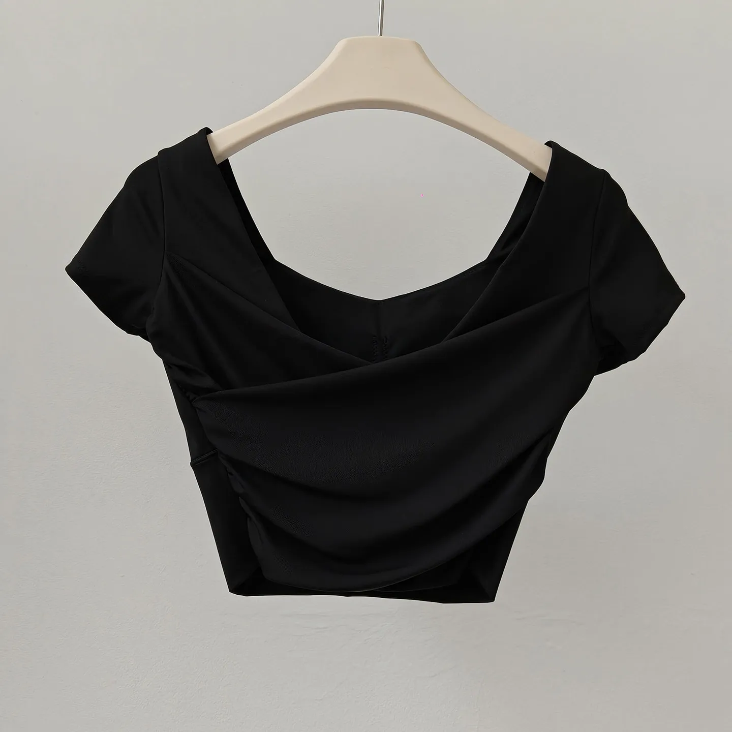 Gepolsterte Yoga-Shirts für Damen, kurzärmeliges Sport-Crop-Top, Fitness-Workout-T-Shirt, sexy, kurzes Laufshirt, Sportbekleidung für das Fitnessstudio. – Detail 9