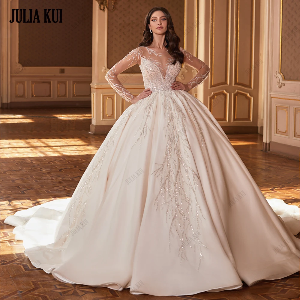

Julia Kui Custom Made Beading Appliques Lace O-Neck Full Sleeves Ball Gown Wedding Dress Court Train With Button For Brides