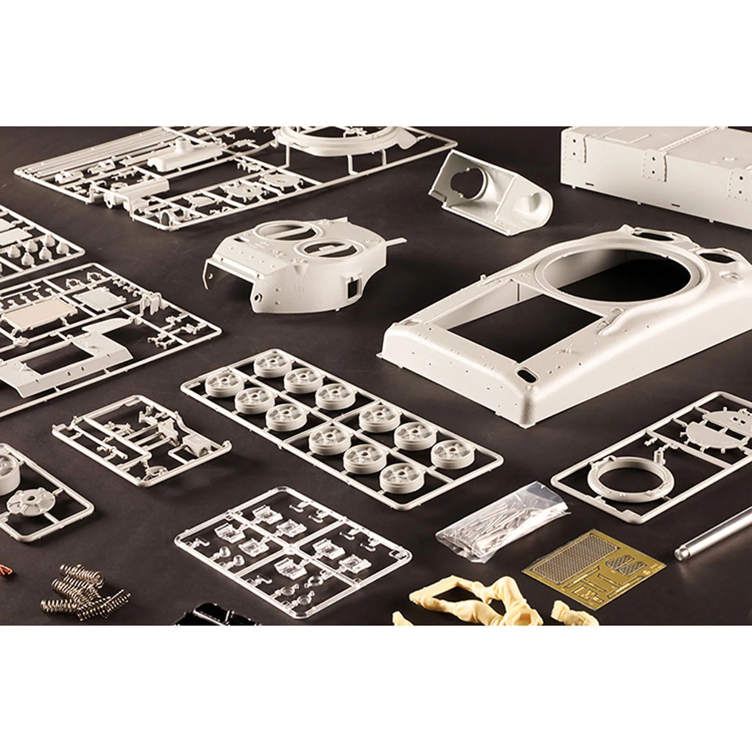 1/16 61616 M4A1(76)W Средний танк Sherman Over 2200, детали, собранная своими руками игрушка для продвинутых игроков, комплект статической модели для коллекционирования