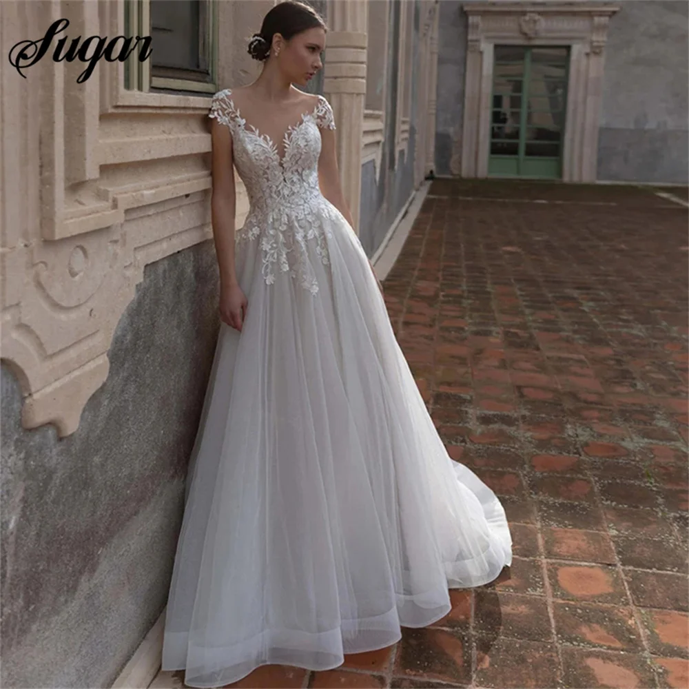 

Elegant Short Cap Sleeve Wedding Dress For Women Lace Appliques vestido noiva boho Custom Made Backless Button Tulle Sweep Train