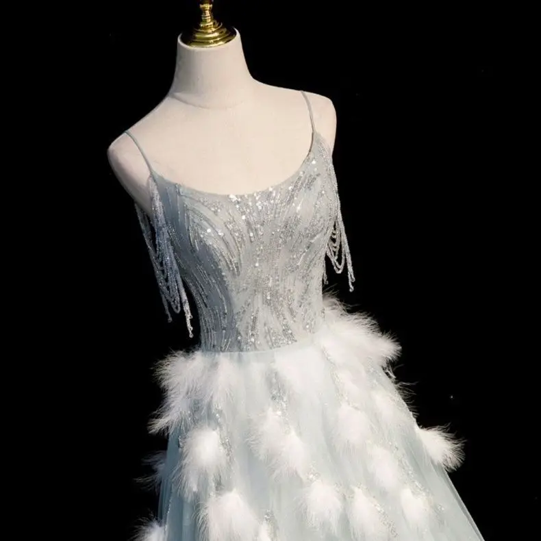 Frauen Prinzessin Abend Party Kleid Elegante Ärmel Sling Applikationen Feder Ärmelloses Abendkleid Angepasst Bankett Kleid Ball