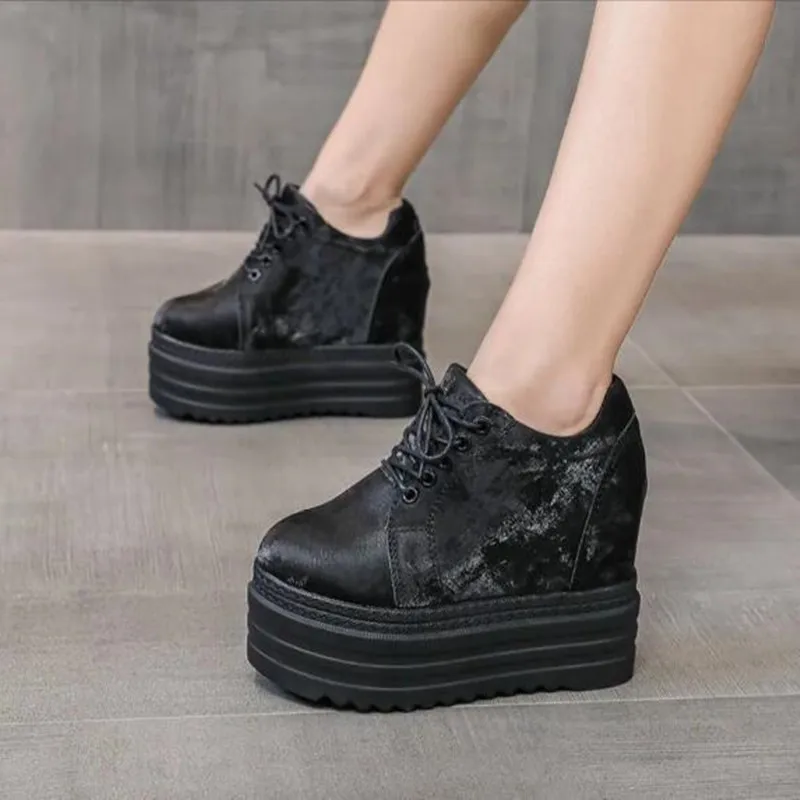 أحذية جديدة امرأة 2025 زيادة الارتفاع قباقيب منصة الأحذية النسائية حذاء رياضة كاجوال Modis فستان الزواحف الجديد لطيف موضة الترفيه #2