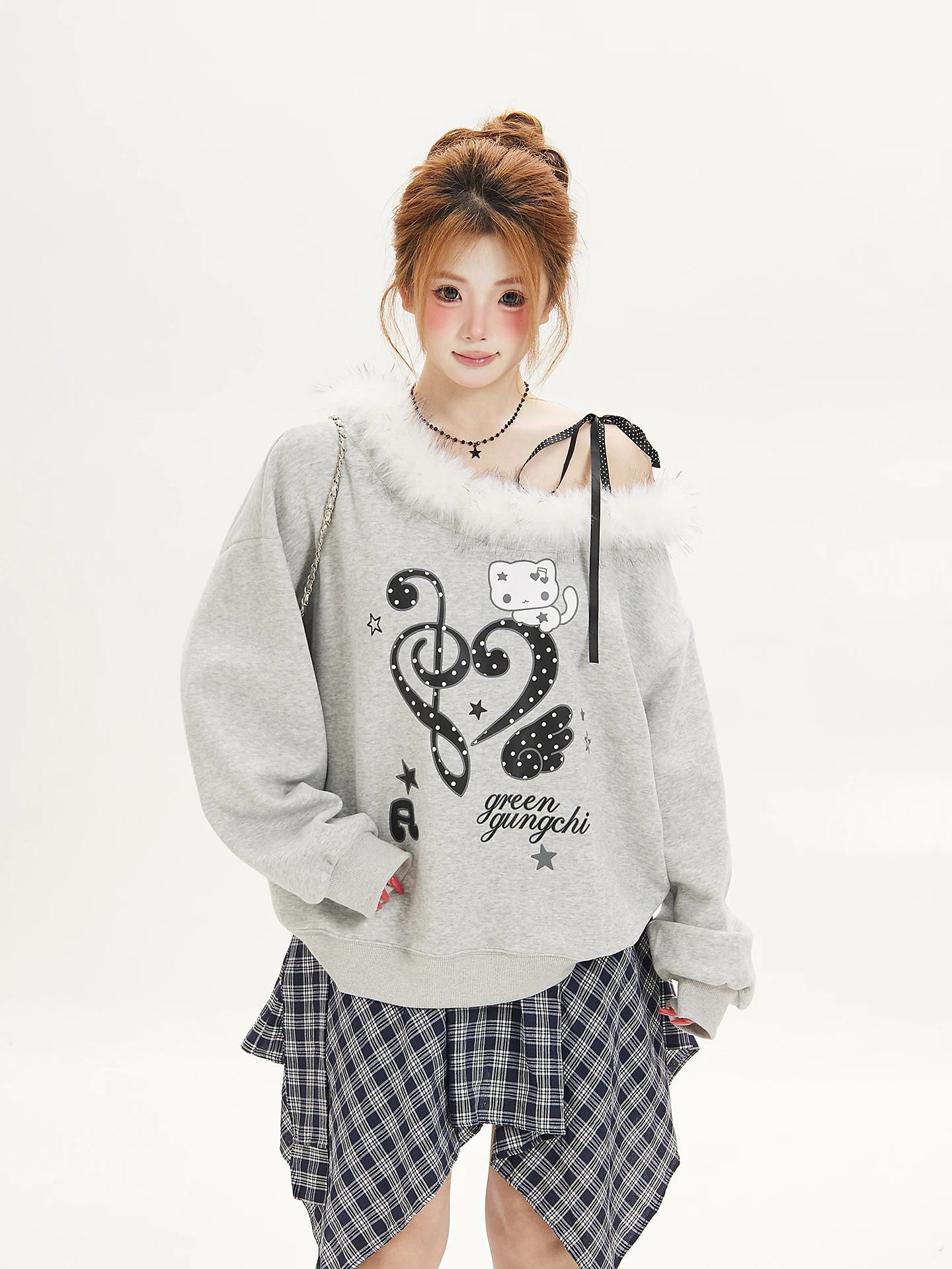 Sweet Ant Long Sleeve Hoodie Women Casual Loose Cotton Polyester Blend Student Fashionable Cartoon Print Shoulder Baring