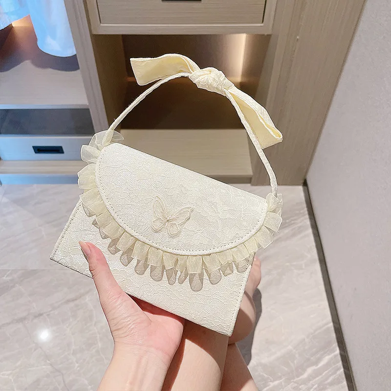 

Sweety Lace Edge Banquet Bag For Lady Designer Butterfly Decoration Evening Bags Female Bow-knot Decor Vintage Handbag XA598H