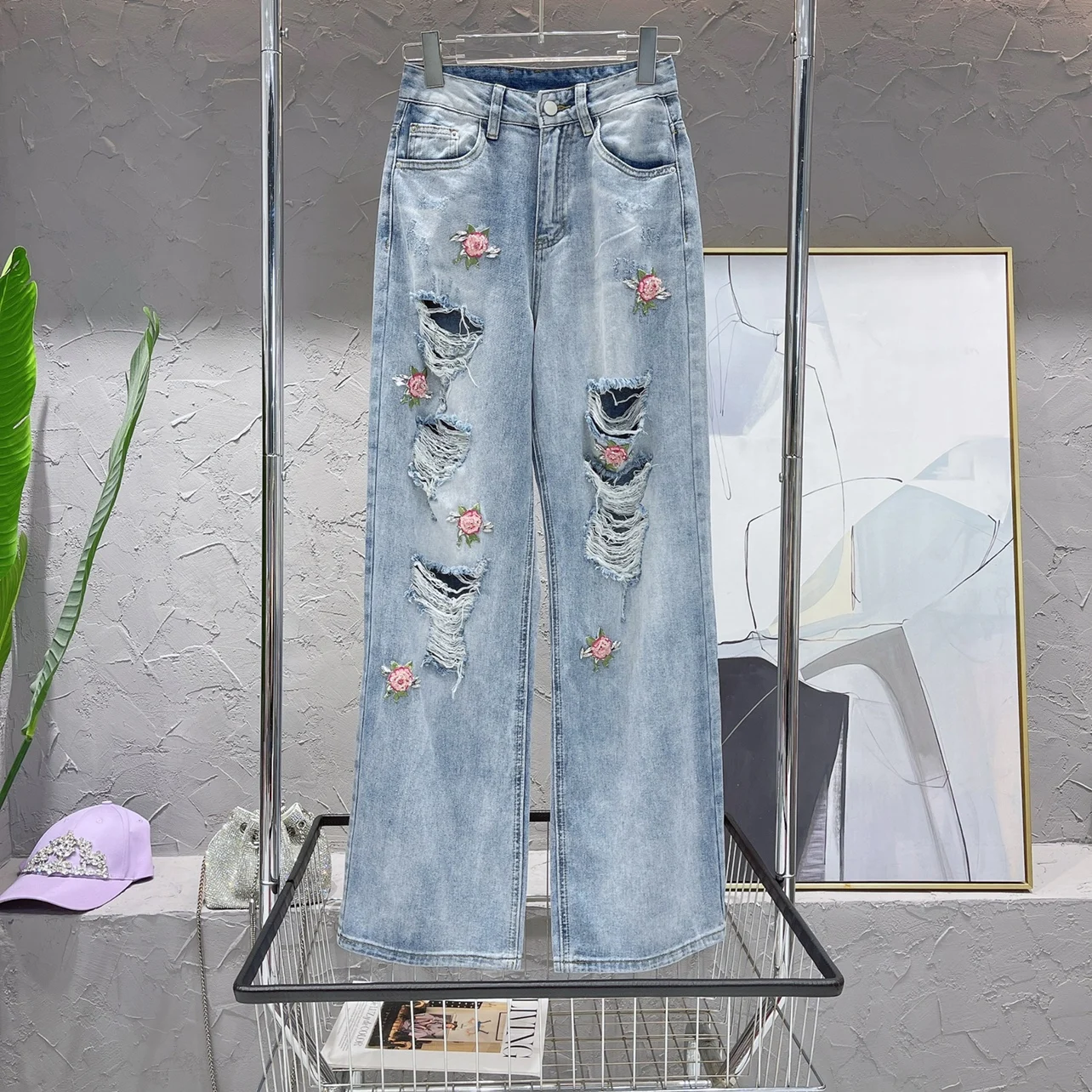 Women's Blue Flower Embroidery Straight Barrel Perforated Jeans Women's Beaded High Waist Loose Wide Leg Floor Sweeping Pants