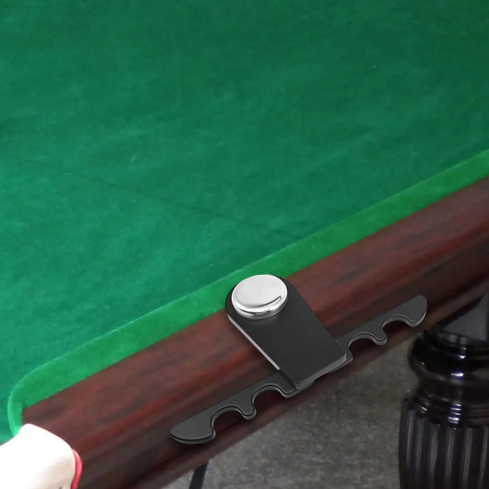 

Aluminum Pool Cue Holder Portable Cue Stick Rack Nonslip Clip Tabletop Accessory for Billiards Practice