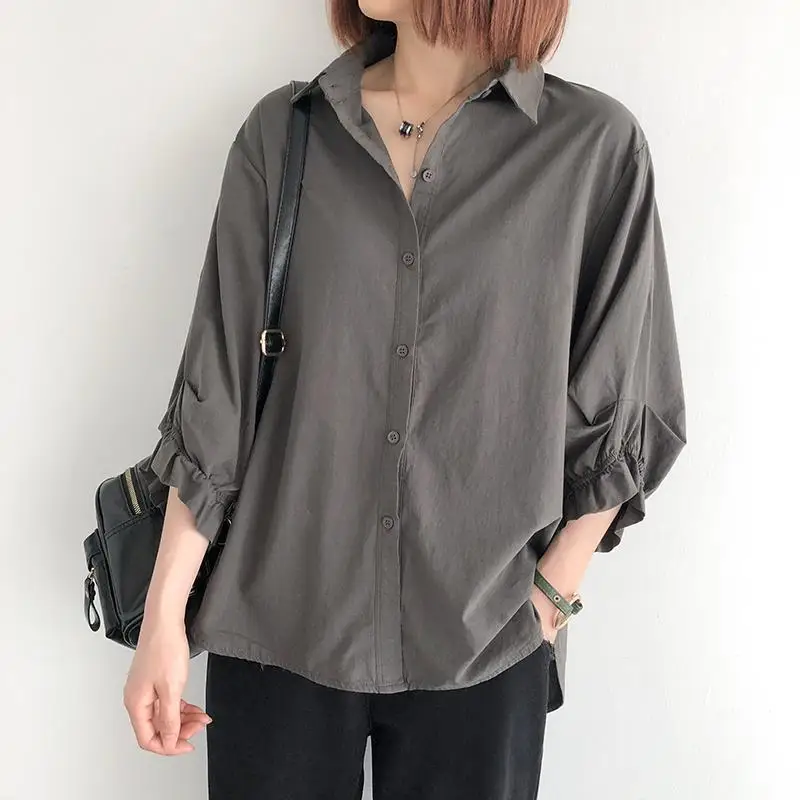 Einfarbiges Rüschenkanten-Laternenärmel-Oberteil mit Sieben-Viertel-Ärmeln Einreihiges Hemd Frühling Sommer Neue Koreanische Version Damen Locker Sitzende Übergrößen-Bluse – Detail 5