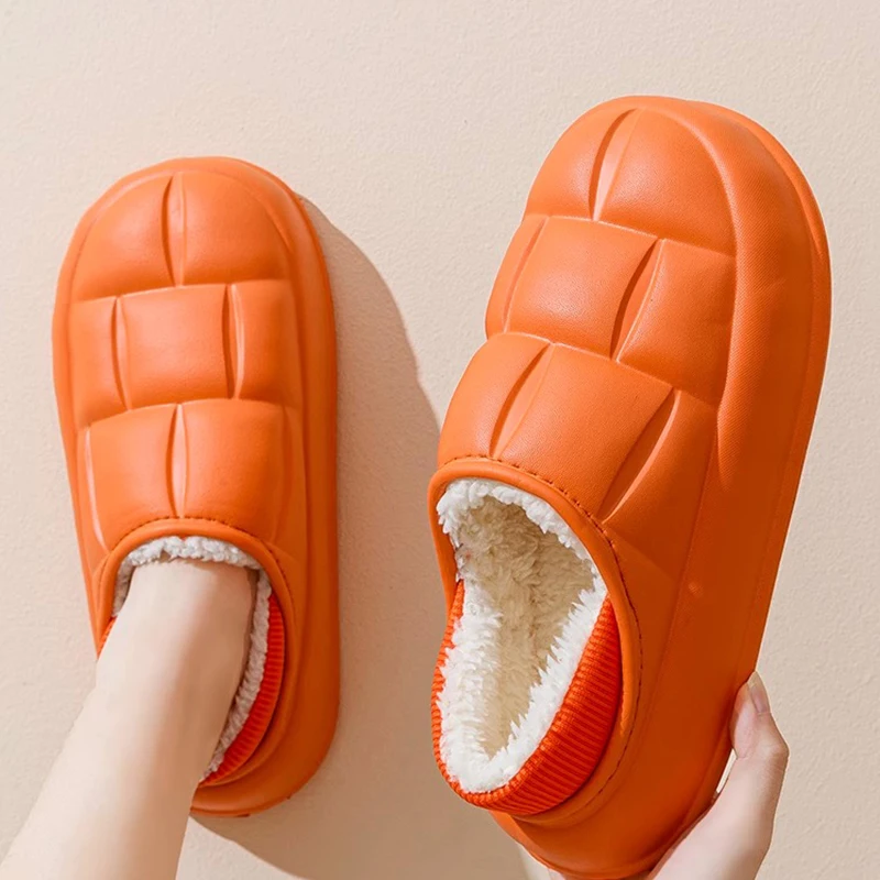 Autumn and winter waterproof cotton slippers women\'s bags and home slippers indoor confinement shoes plush couple shoes