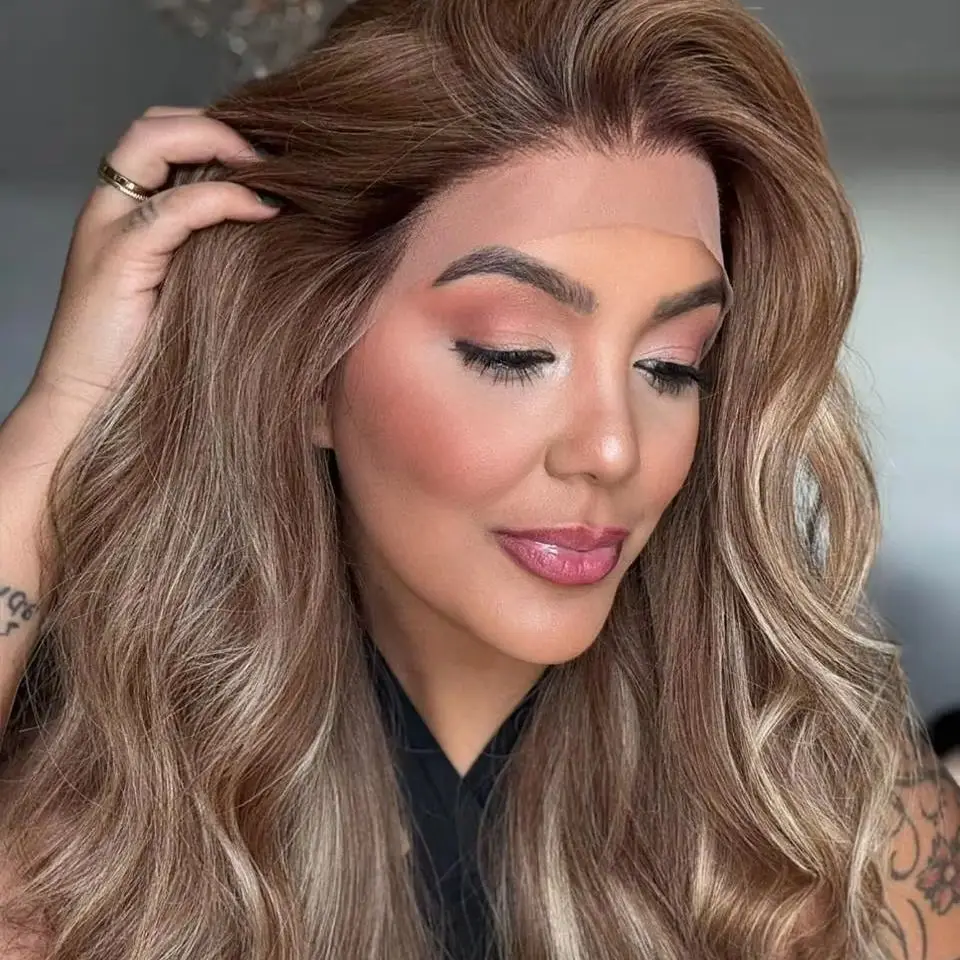 

Модный длинный мелирование Свободная волна Ombre Шоколадно-коричневый Синтетический HD Невидимый парик фронта шнурка Бесклеевой HD парик фронта шнурка