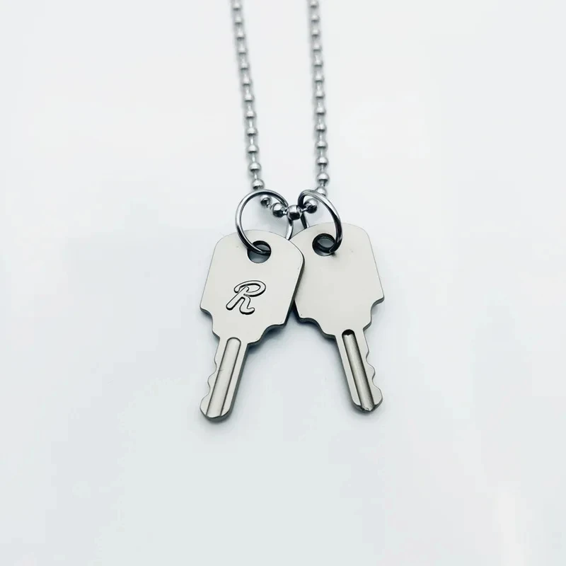 Anime NANA Necklace Oosaki Nana Honjo Ren Key R Lock Unisex Punk Pendant Cosplay Vintage Matte Choker Jewelry Accessories