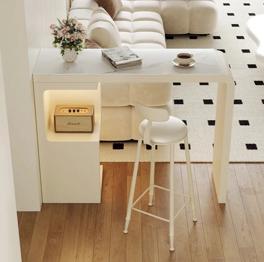 #High Legged Table, Partitioned Balcony, Casual Luxury Table, Small Bar Counter