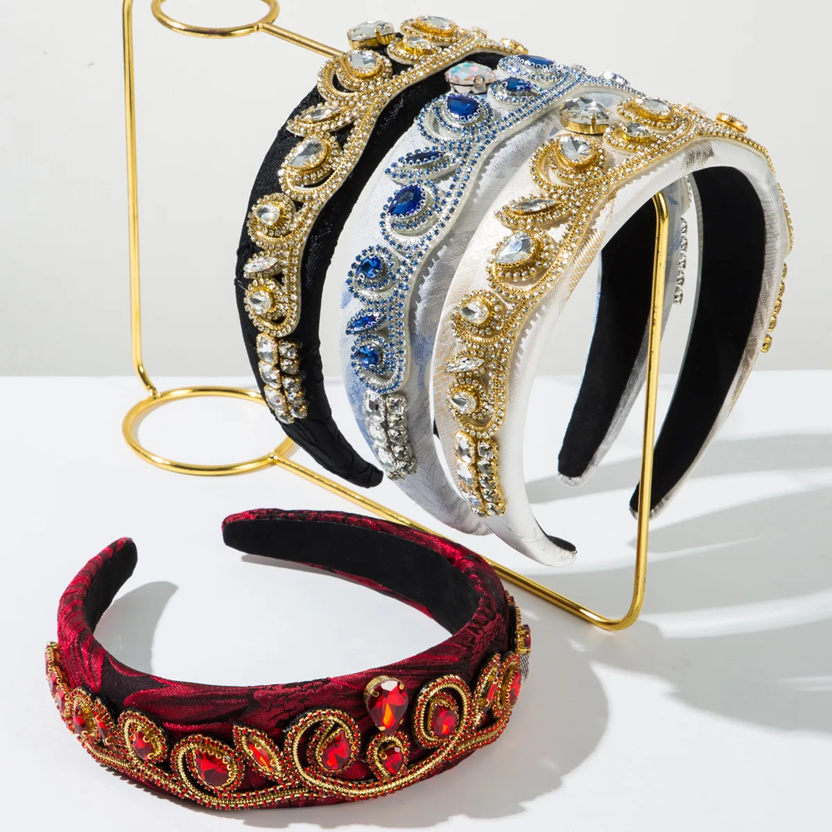 

New Vintage Thorn Show Fabric Sponge Headband Heavy Industry Glass Diamond Full Diamond Shiny Temperament Prom Hair Accessories