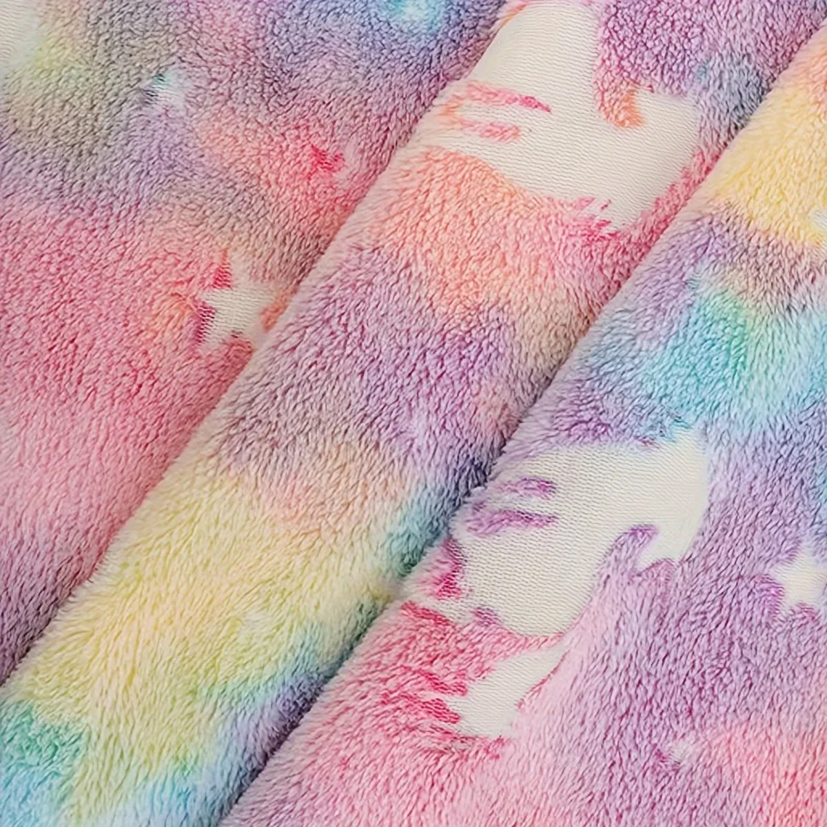 1PC double-sided flannel Pegasus glow-in-the-dark blanket Fluorescent blanket, office blanket Multi-functional blanket soft
