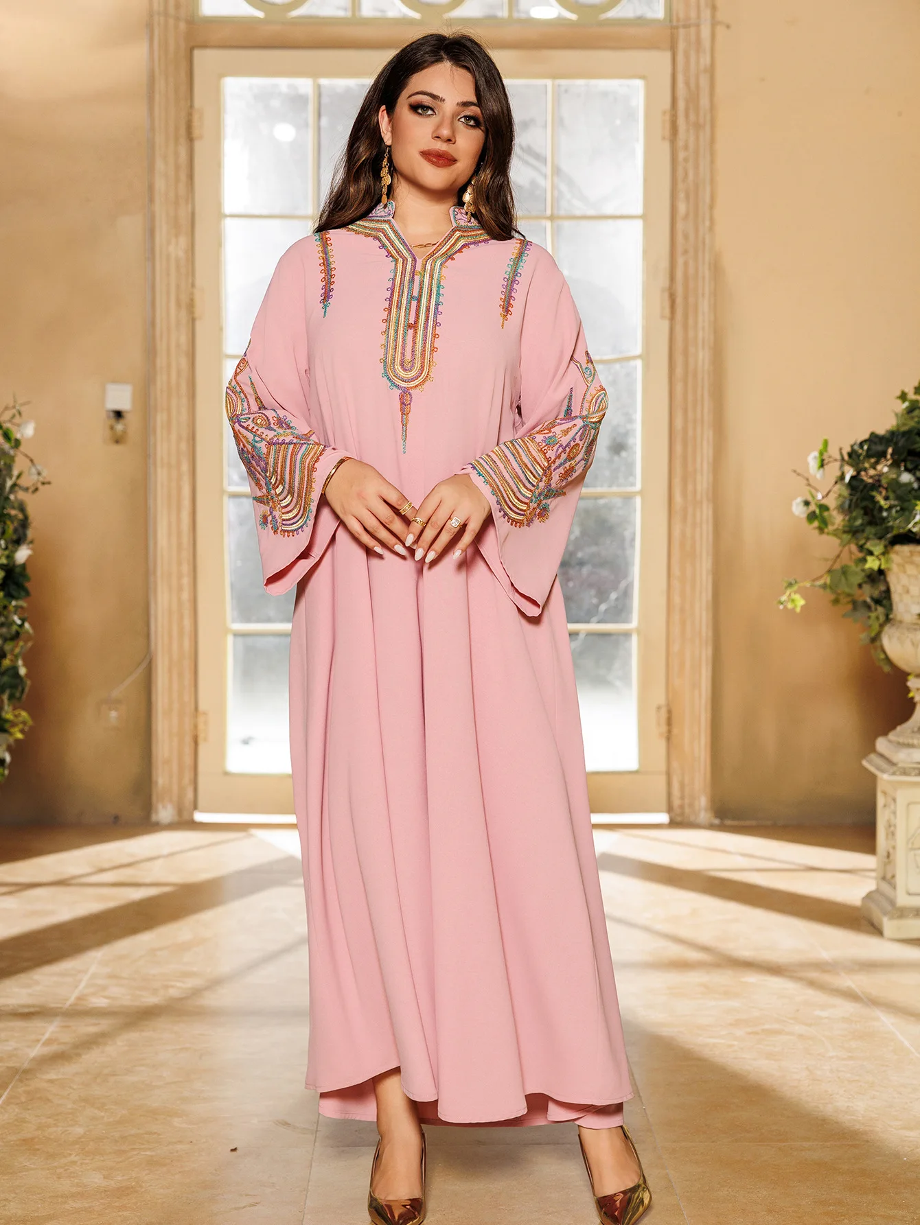 

Femme Musulmane Jalabiya Eid Djellaba Embroidery Abayas for Women Muslim Maxi Dress Dubai Kaftan Turkey Robe Islam Jalabiya Gown