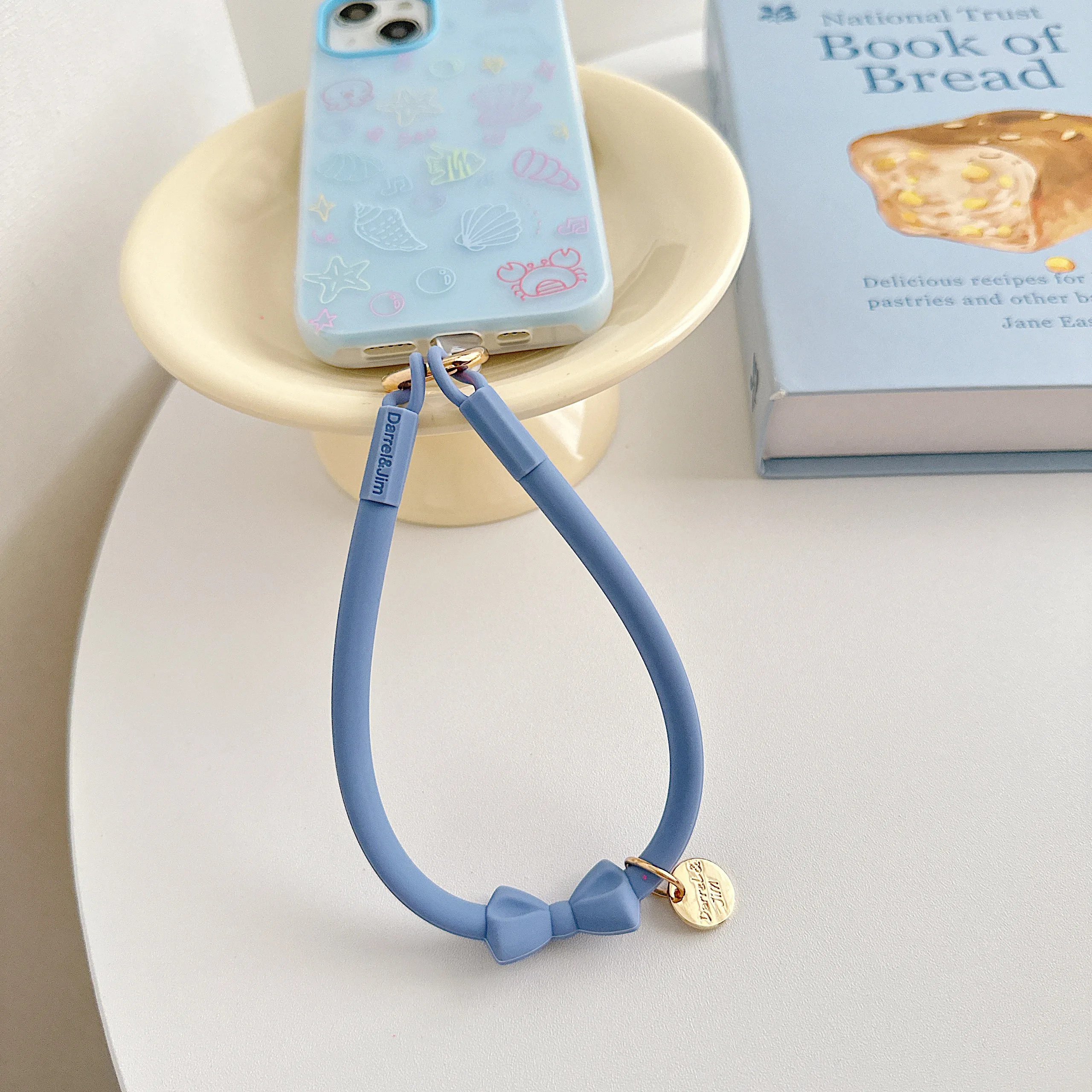

Fashion Bow-knot Silicone Wrist Strap For iPhone 17 16 Pro Max Mobile Phone Hand Strap Keys Chains ID Cards Lanyard