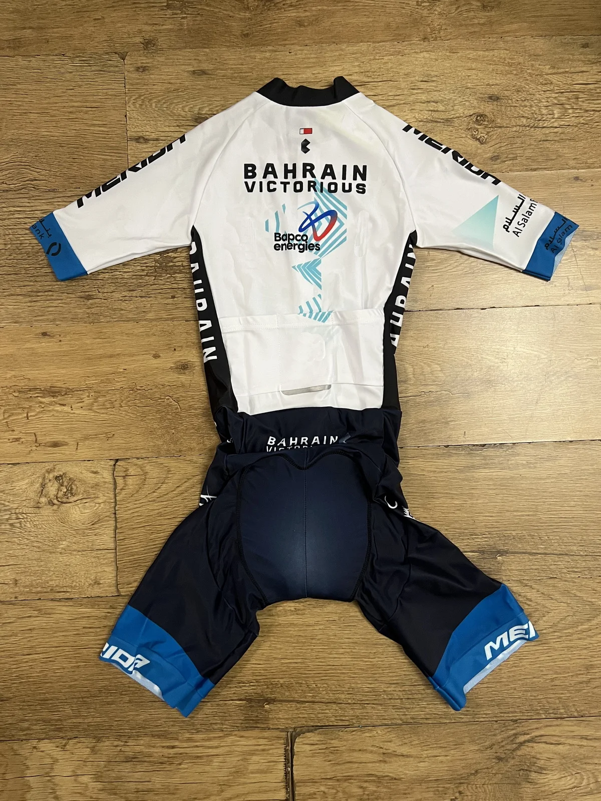 LASER CUT Skinsuit 2025 BAHRAIN VICTORIOUS TEAM Bodysuit SHORT Cycling Jersey Bike Bicycle Clothing Maillot Ropa Ciclismo