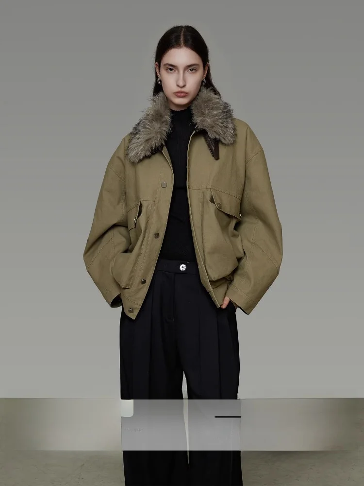 

Advanced Retro Sle ort Casual Cotton Jaet Women's Winter Loose Fit Coat with Large kets And Fur Collar