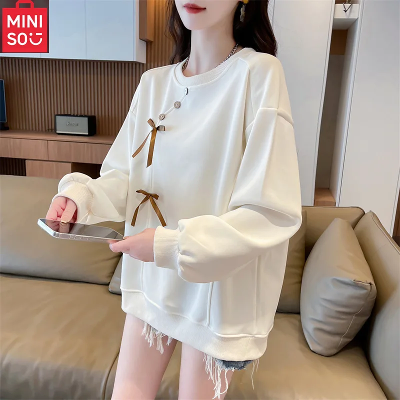 سترة نسائية بغطاء للرأس جديدة من MINISO فضفاضة ومتعددة الاستخدامات للربيع والخريف ورقبة دائرية رفيعة وأكمام طويلة #4