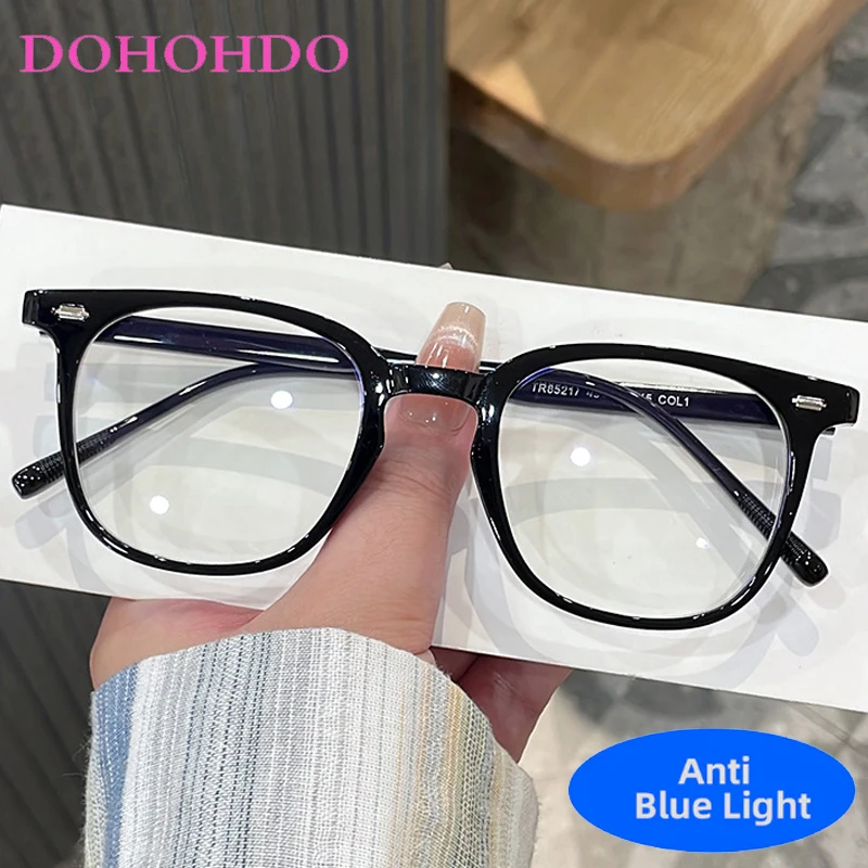 

Fashion Vintage Luxury Designer TR90 Blue Light Square Rivet Optical Glasses For Men Women Computer Classic Glasses For Gaming