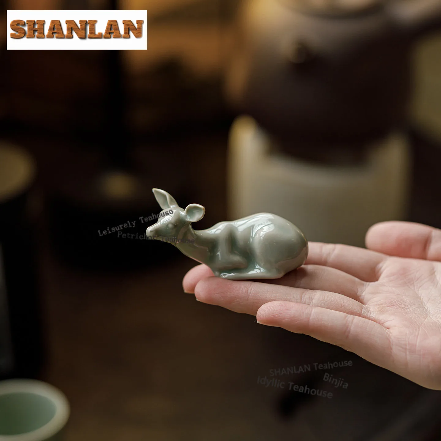 Banana Moonlight Deer Tea Pet Vintage Tea Sculpture Tea Figurine Play Toys Tea Statue Ornaments Can Be Raised Workmanship Gift