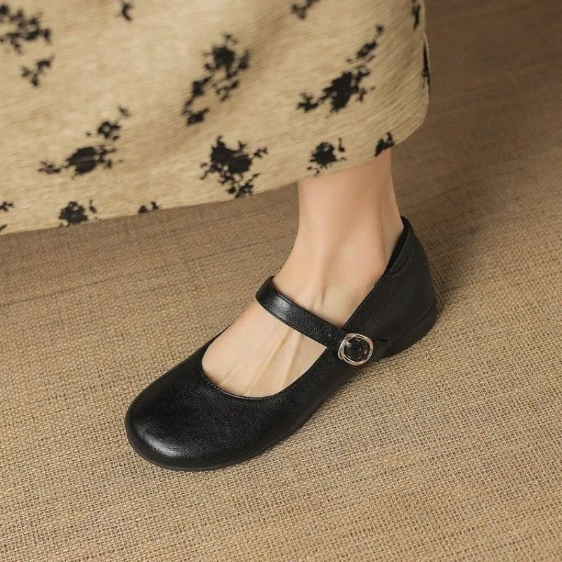 

2026 New Women's French Vintage Mary Janes - Genuine Leather Flats with Antique Brass Buckle, Low Heel Dress Shoes for Spring