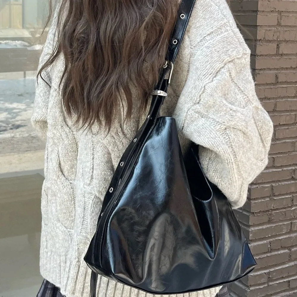 

Fashion Square Large Capacity Crossbody Bag Y2k Hobo Leather Shoulder Bag Solid Color Korean Style Women Handbag Girls