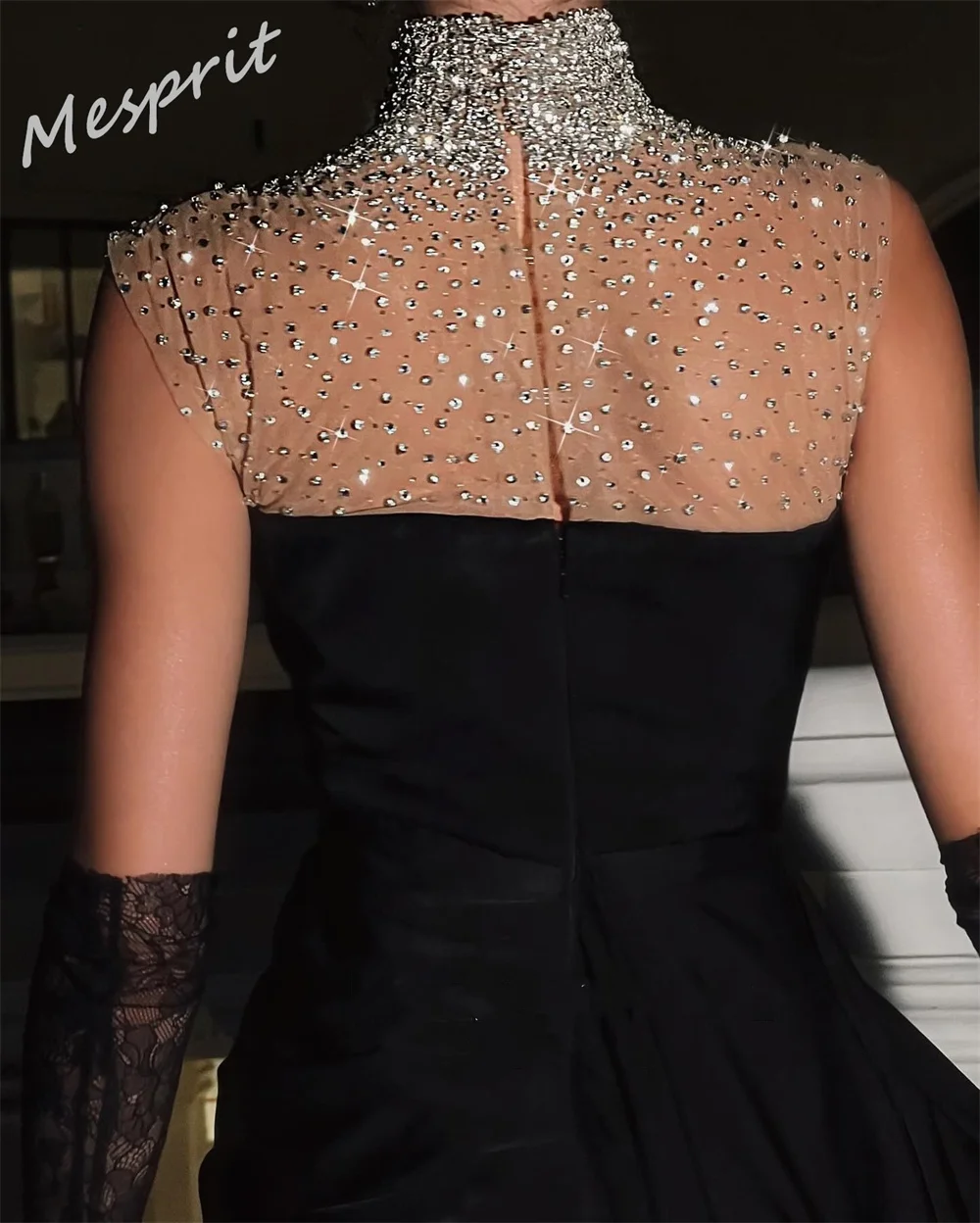 Maßgeschneiderte elegante hohe Kragen Trompete Sweep/Pinsel Abend Strass drapiert S Saudi-Arabien es