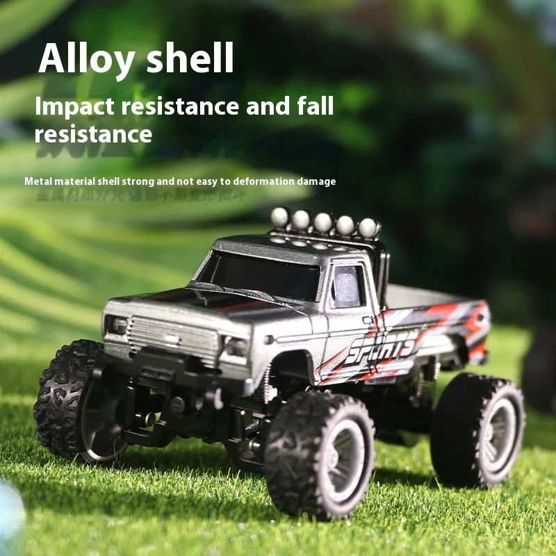 Nieuwe Echte Off-Road 1:64 Speed Mini Afstandsbediening Auto Legering Cool Uiterlijk Verlichting Schokabsorptie Kinderspeelgoed