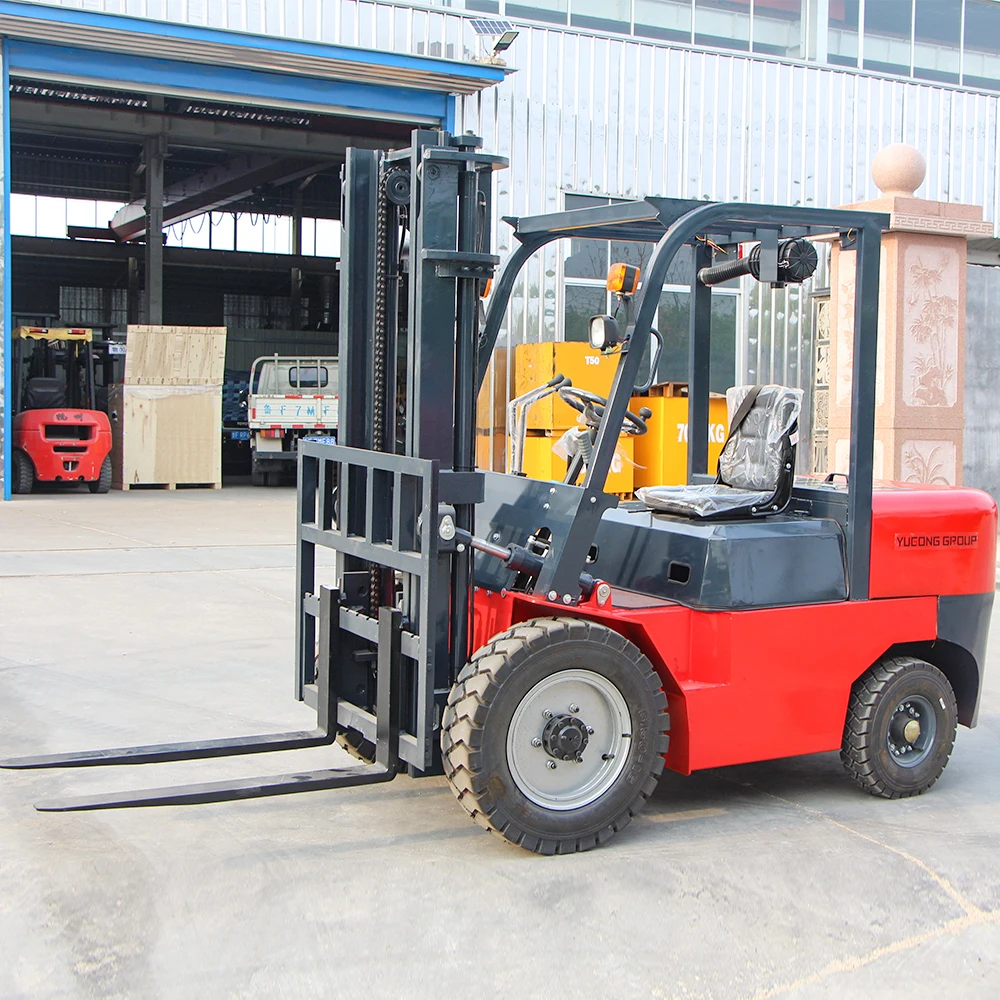YGC-25 농업용 고품질 4륜 구동 디젤 지게차 2.5톤 고출력 카운터밸런스 지게차 유로 5 엔진 맞춤 제작