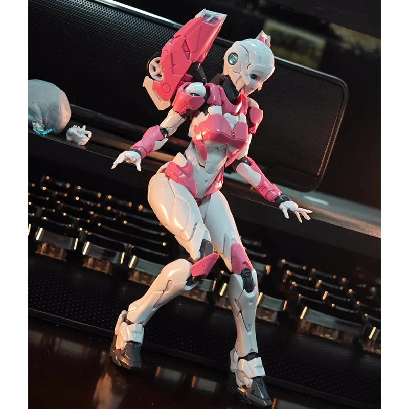 Transformers Echte Figur Arcee Anime Junge Kinder Action Figur Modell Statue Puppen Sammlung Dekoration Spielzeug Geburtstag Gif