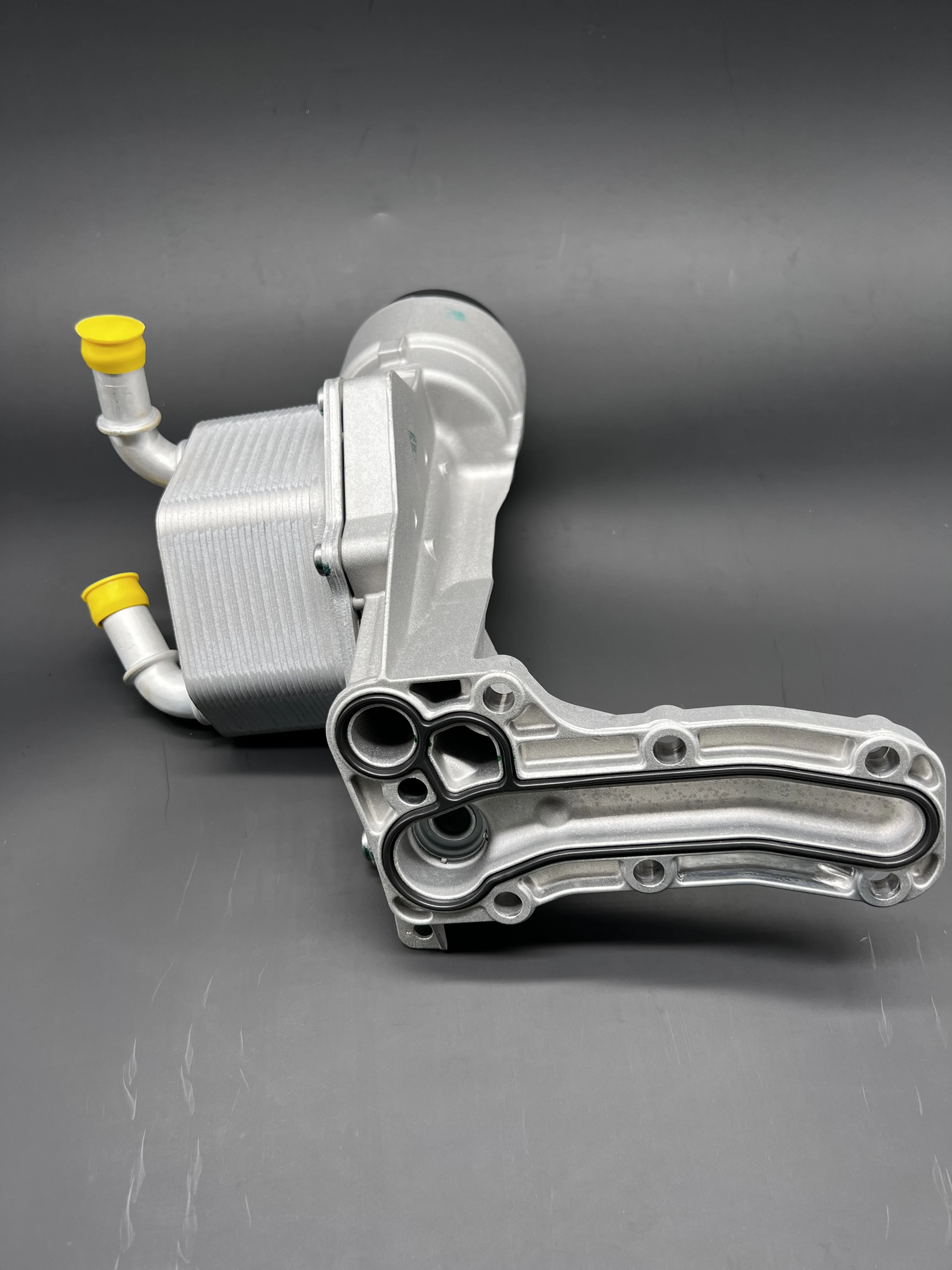 Hot Sell Popular Auto Part JB3Q-6B624-BA JB3Q6B624BA Car Oil Cooler for FO RD RANGER 2.0 2019