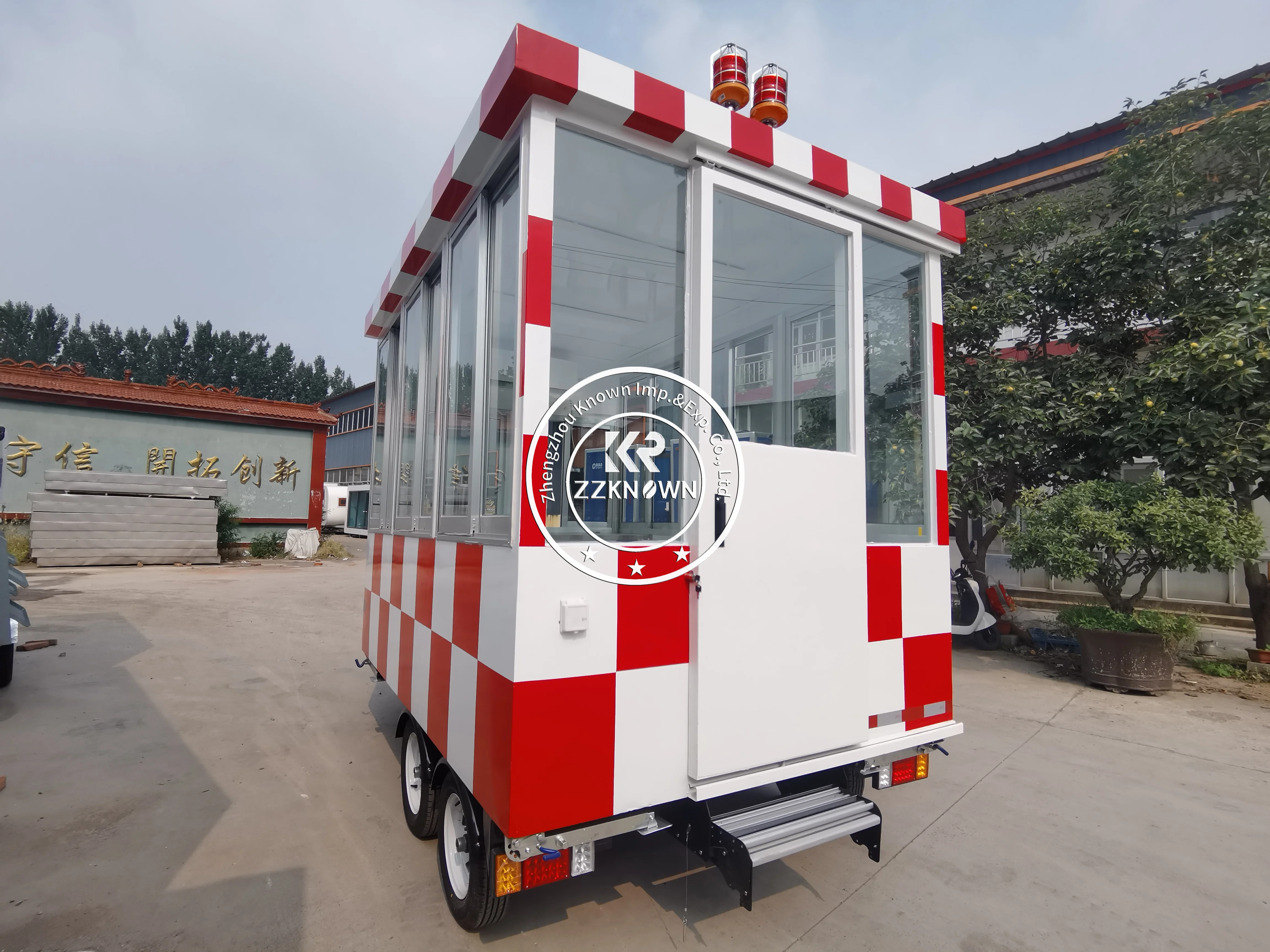 Food Truck with Full Kitchen Mobile BBQ Food Truck Concession Mobile Kitchen Snack Coffee Cart Food Trailer for Sale
