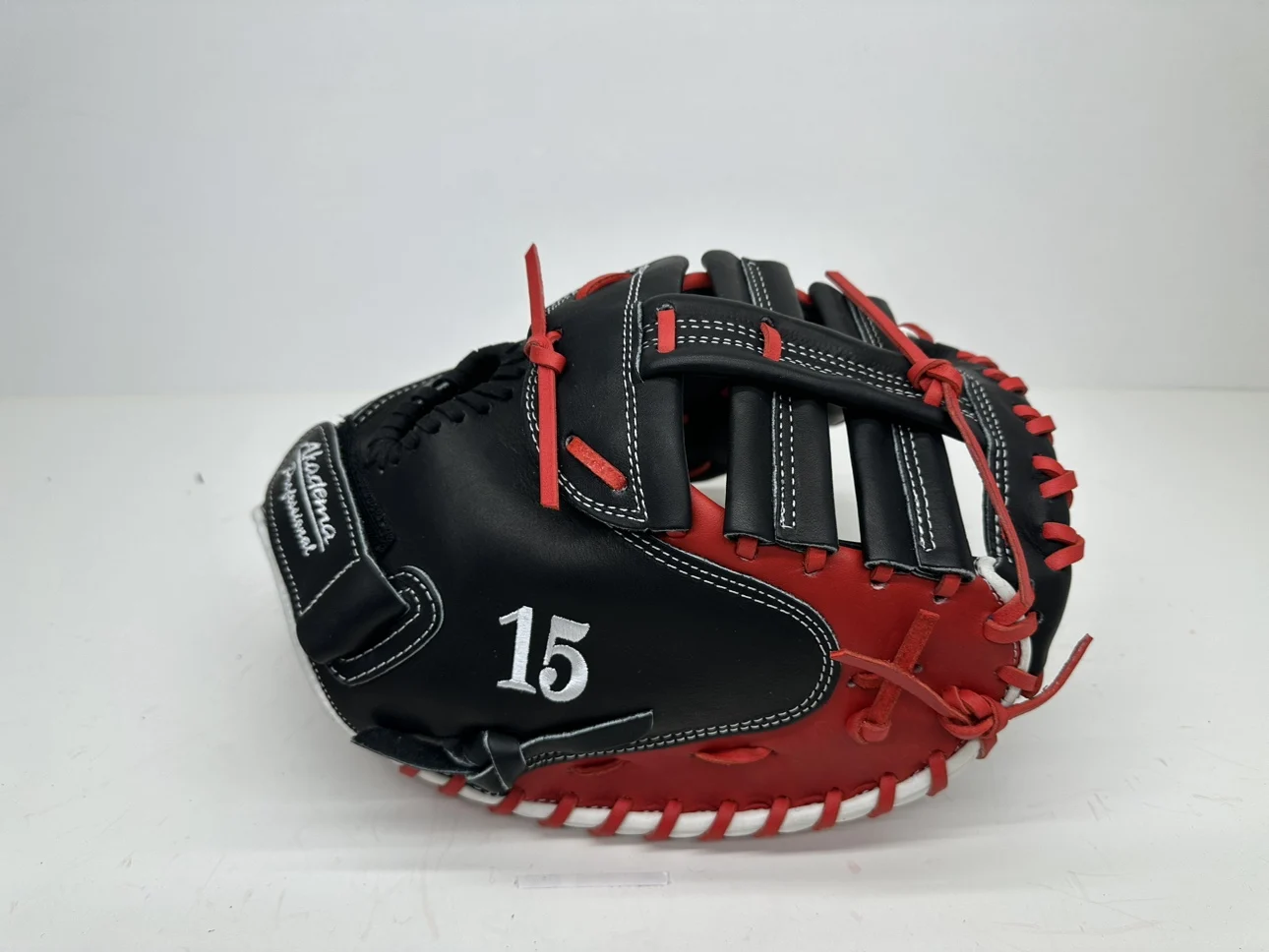 Baseball and softball gloves, high-grade first-layer calfskin