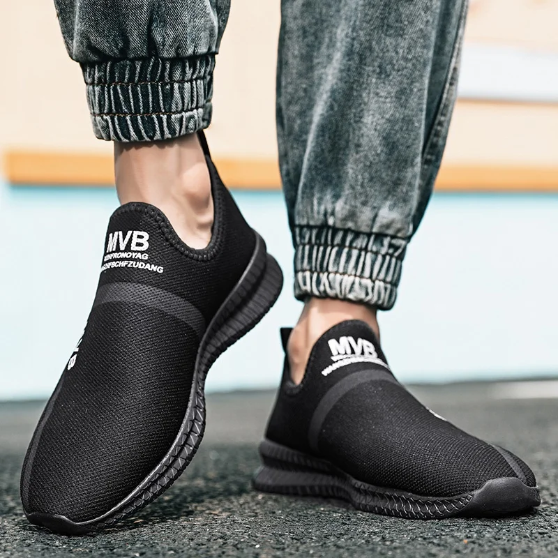 Yrzl Mode Männer Turnschuhe Slip on Mesh Freizeit schuhe leichte Sportschuhe für Männer hochwertige Walking Outdoor-Schuhe für Männer