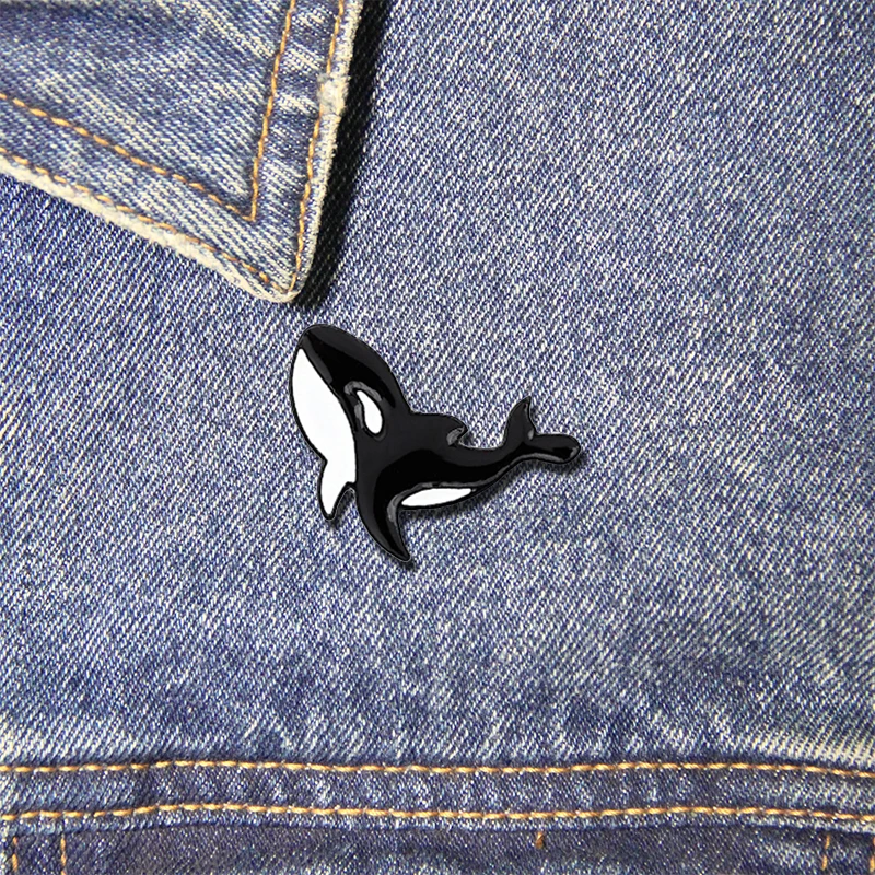 Killer Whale smalto spille Creative Whale spilla borse distintivo simpatico regalo di gioielli animali