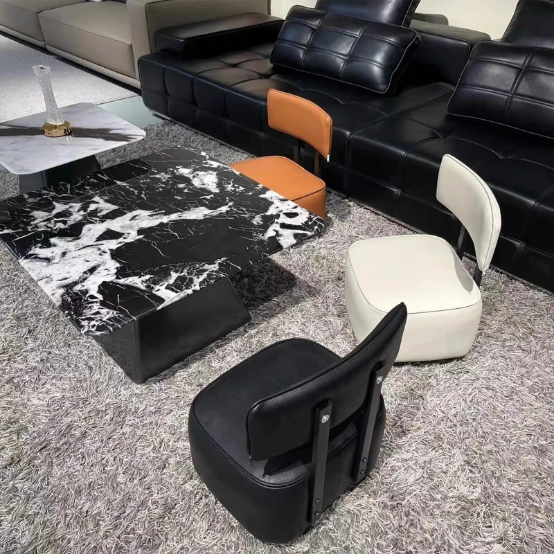 كراسي غرفة المعيشة المصغرة المتحركة تصميم القراءة الفاخر كراسي غرفة المعيشة الفاخرة الأبيض غريب Sillones Modernos أثاث المنزل