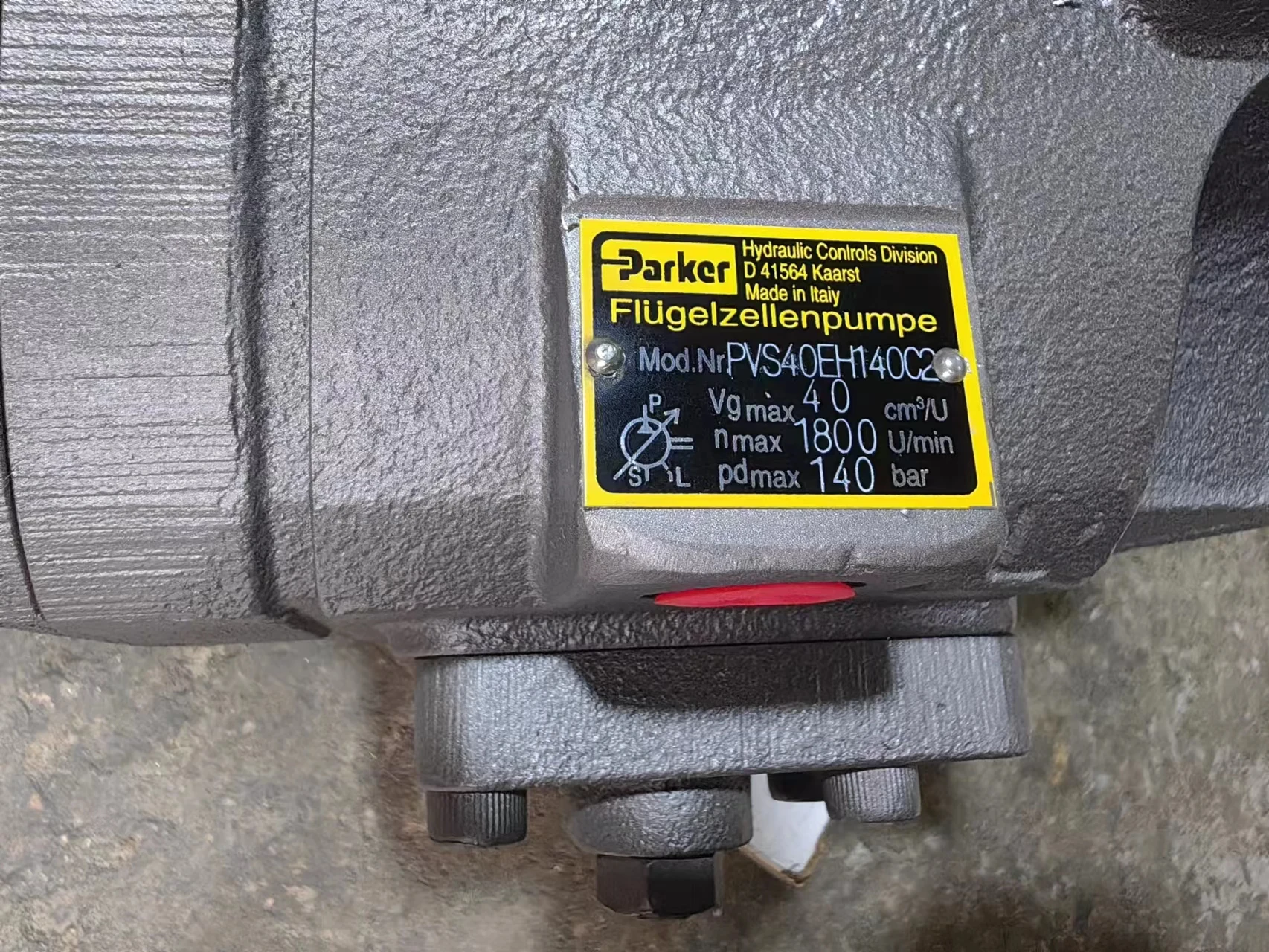 Pompa Vane Variabel PVS PVS PVS12 PVS25 PVS40 PVS45 Seri PVS40EH140C2 Pompa Piston Hidrolik Tekanan Tinggi PVS16EH140C2