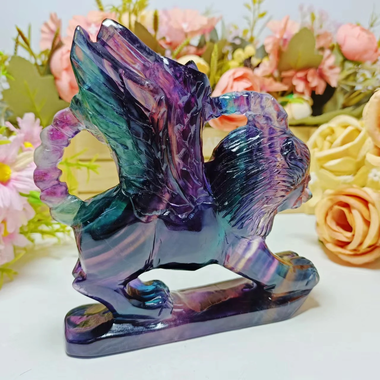 1Pc Customized Hand Made Wholesale High Quality Natural Crystal Rainbow Fluorite Lion Carvings Hot Selling Stone For Decoration