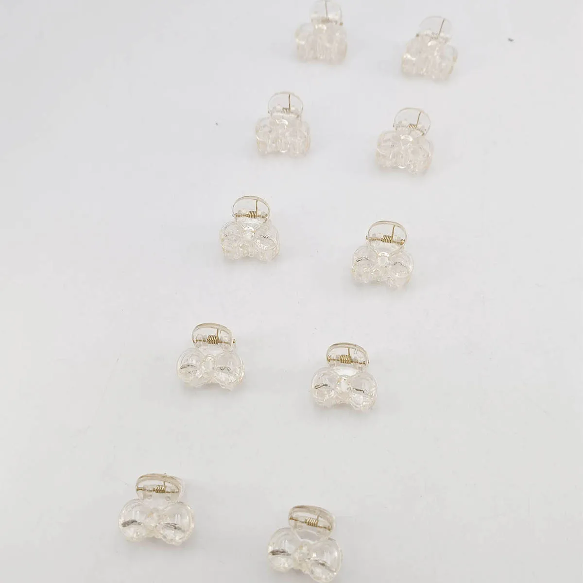 10/20/50/100 PCS Haarklammern für Frauen 2 cm kleiner Bogen Schwarz Braun Transparenter Kunststoff Mini Haarnadel Haarspangen Haarzubehör – Detail 9