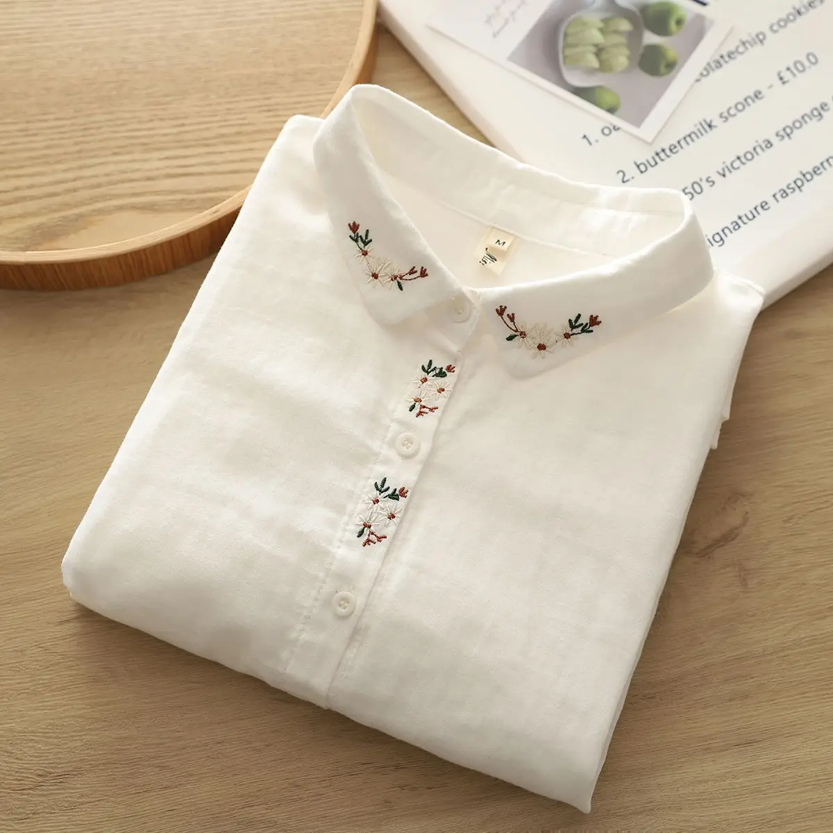2026 New Elegant Embroidered Shirt Spring Autumn Women's Cotton Shirt Female White Blouses Ladies Tops Office Lady Clothing