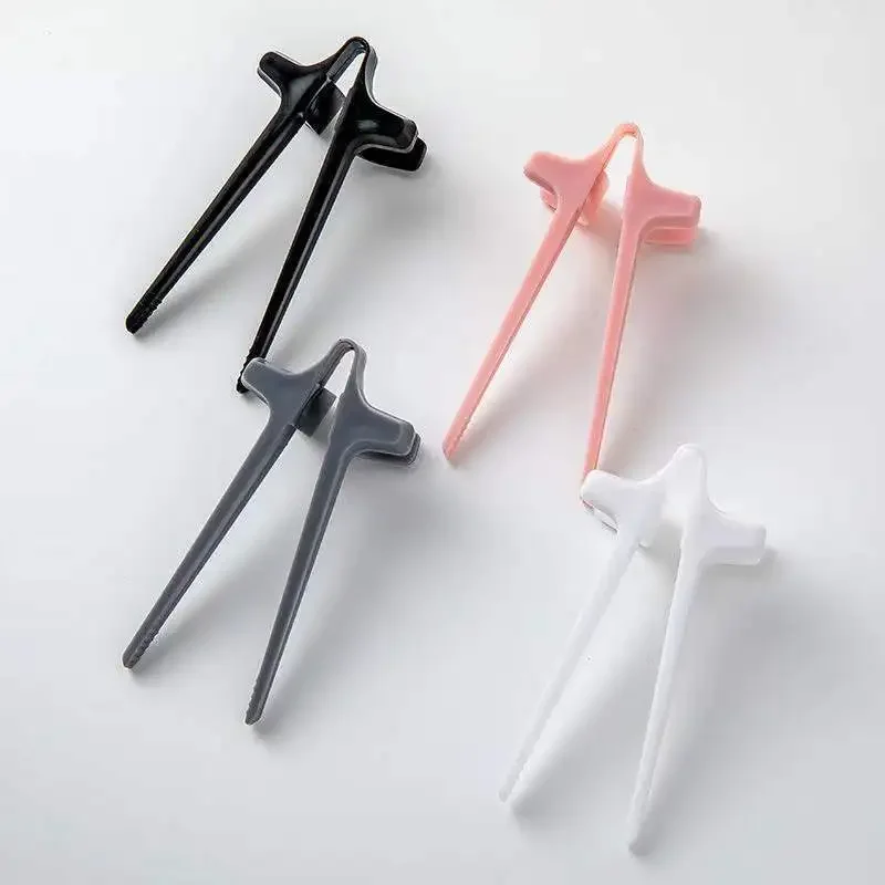 

Snack clips are not dirty, hands play games are not dirty, hand clips assist fingers and chopsticks clips