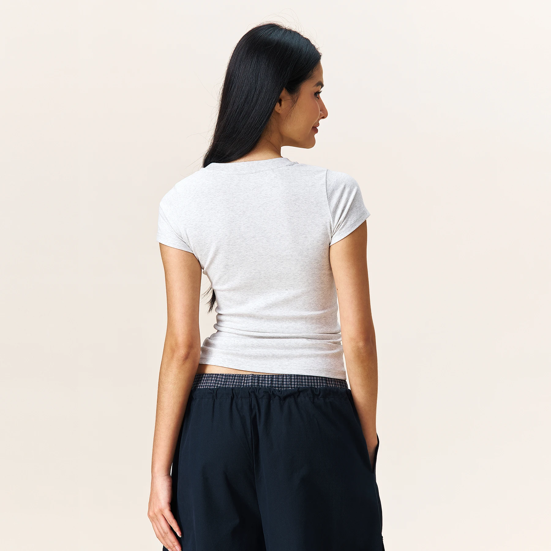YESCCI Vintage Women's Tee Shirt 2026 Summer New Appliqué Embroidered T-shirt Versatile Slim Short Sleeve Top Women S56120611