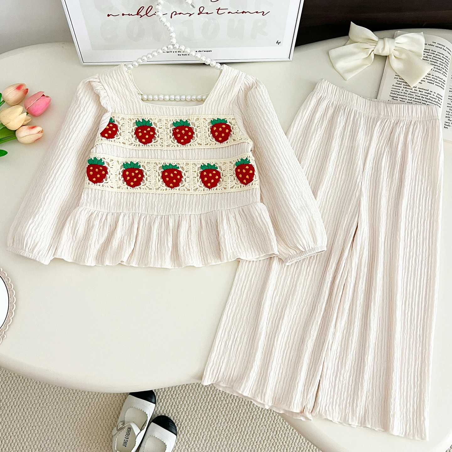 Girls Clothing Sets  Autumn Strawberry Gouhua Long-sleeved Ruffled Top Wide Leg Pants 2-piece Kids Clothes Suit