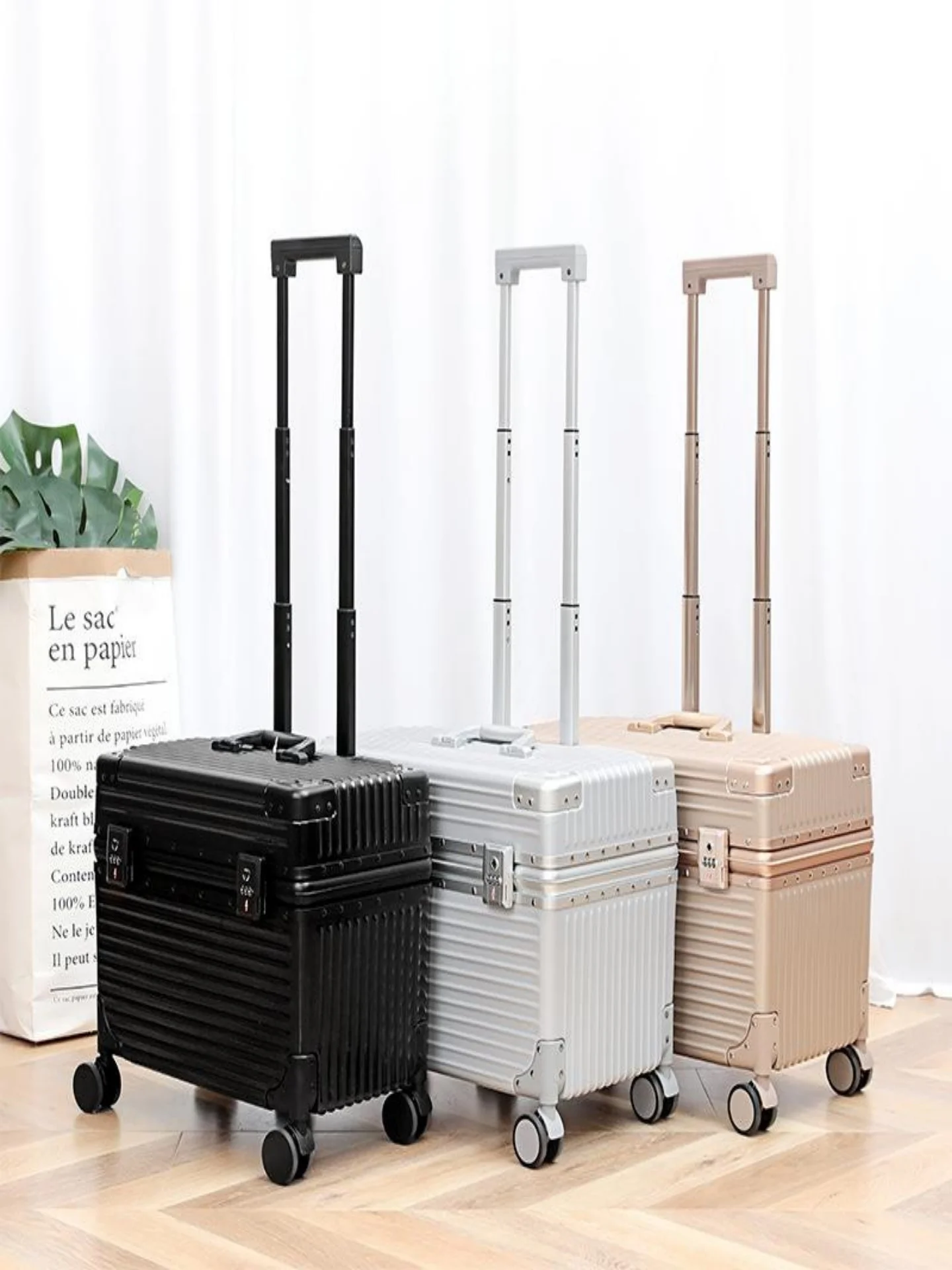 

8-Inch Aluminum Frame Lage Carry-On Suitcase Faionable Travel Bag with Universal Wheels for Men And Women