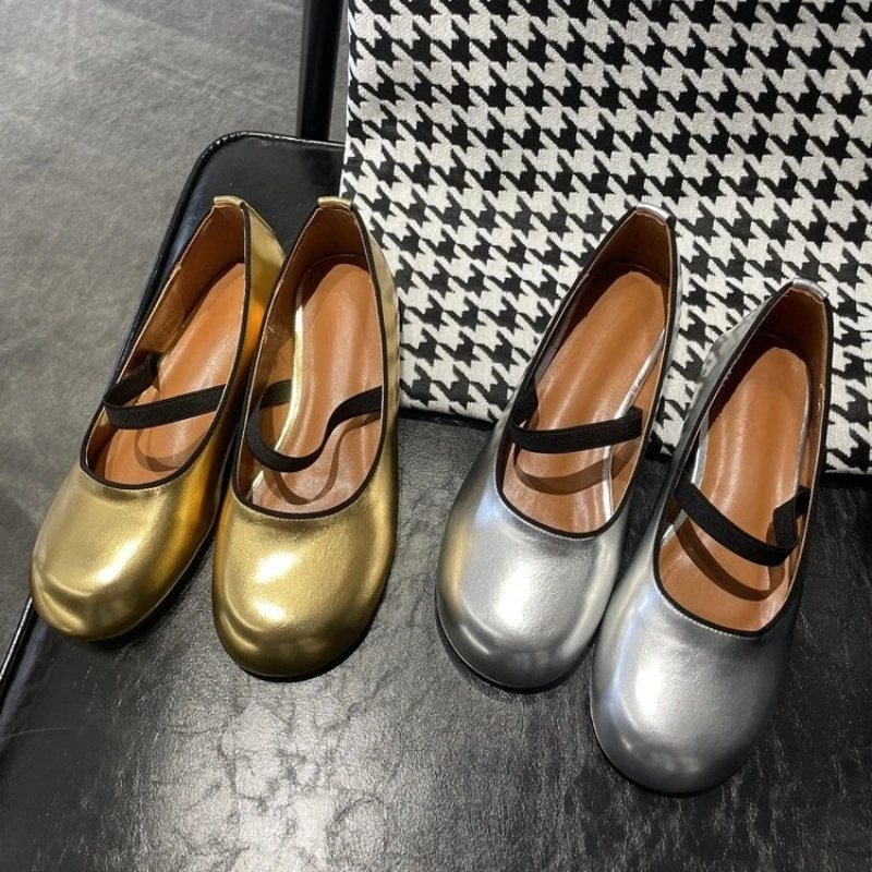

Женские золотые туфли на плоской подошве, кожаные повседневные сандалии без шнуровки с круглым носком, дышащие удобные сандалии на низком каблуке с одним ремешком, новый дизайн